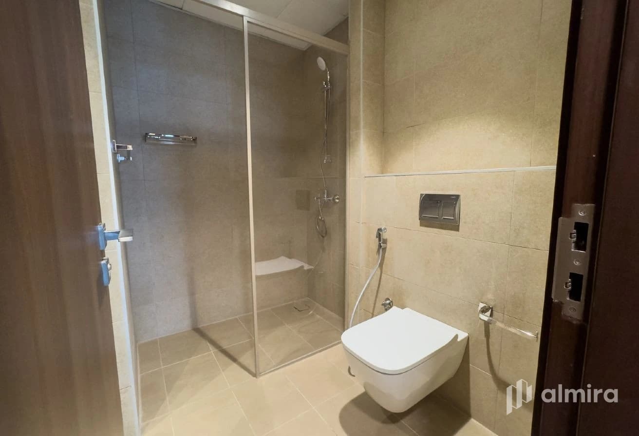 Fully Furnished | Cozy Layout | Modern | Vacant