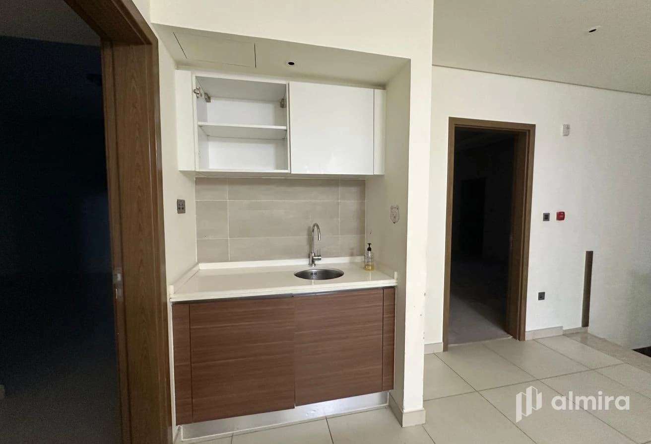 Move In Ready | Next To Corner | Luxury Living