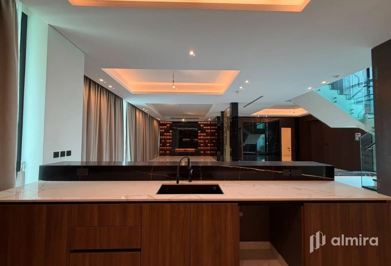 Private Pool | Brand New | Premium Finishing