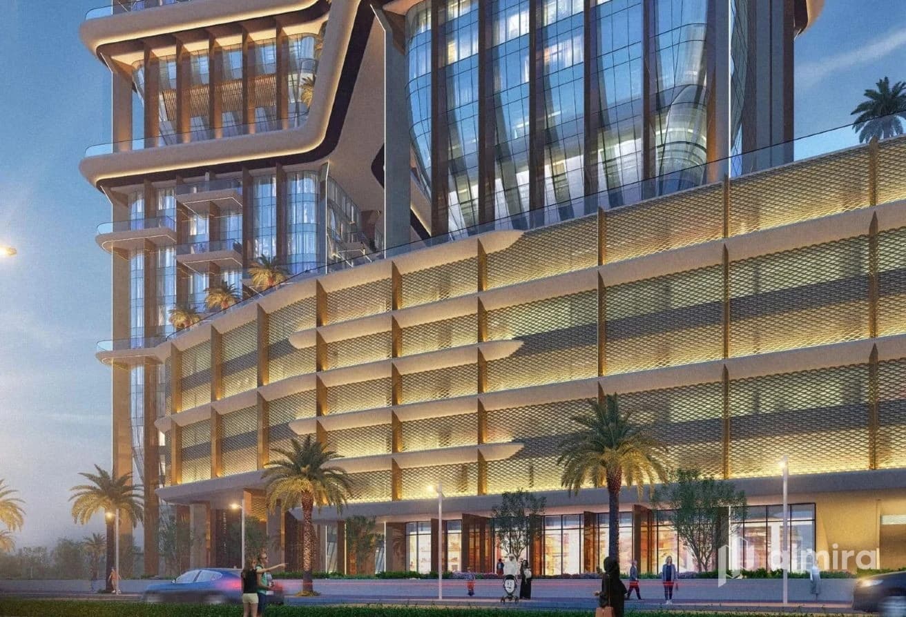 Canal View | Full Facilities | Vibrant Living